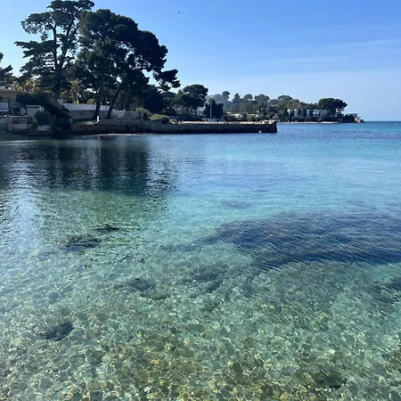 Holiday home Calme Antibes