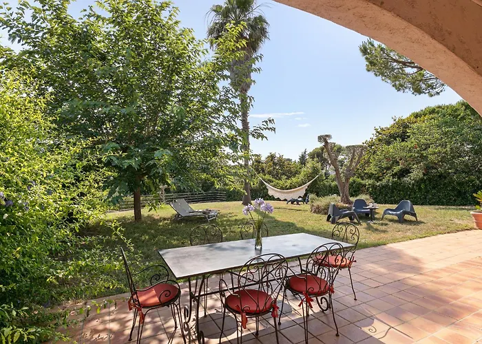 Дом отдыха Calme *